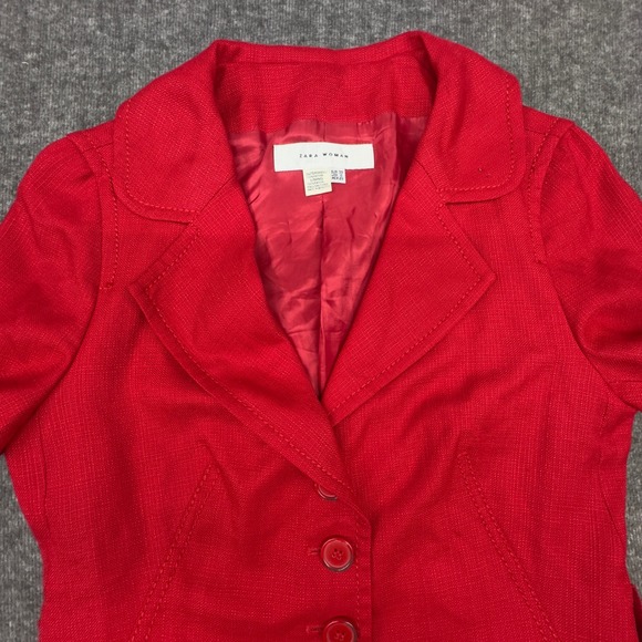 Zara Woman Red Textured 3/4 Sleeve‎ Blazer Jacket Button Front Peplum size 8 - Picture 9 of 9